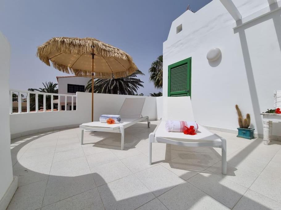 La Casa De Las Palomitas คอร์ราเลโฮ ภายนอก รูปภาพ