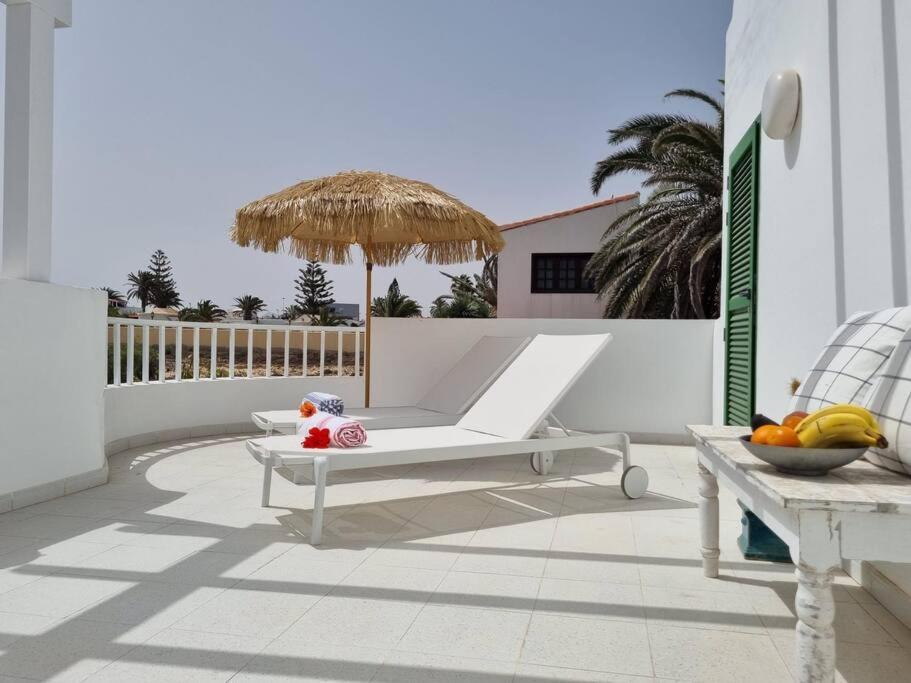 La Casa De Las Palomitas คอร์ราเลโฮ ภายนอก รูปภาพ