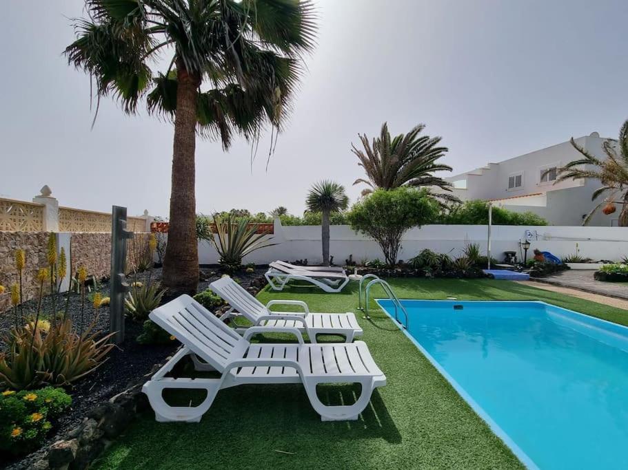 La Casa De Las Palomitas คอร์ราเลโฮ ภายนอก รูปภาพ
